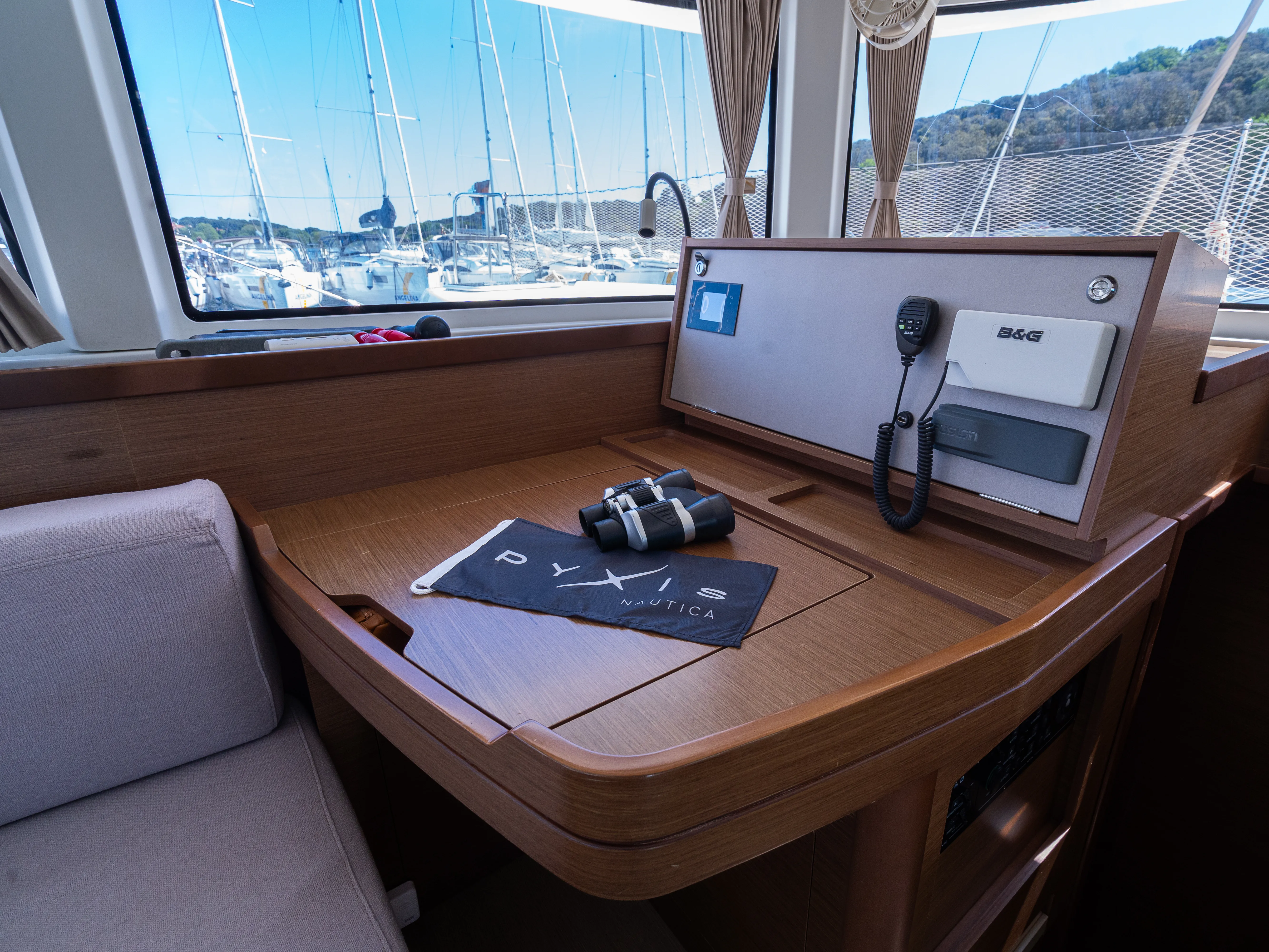 Image slide 106048