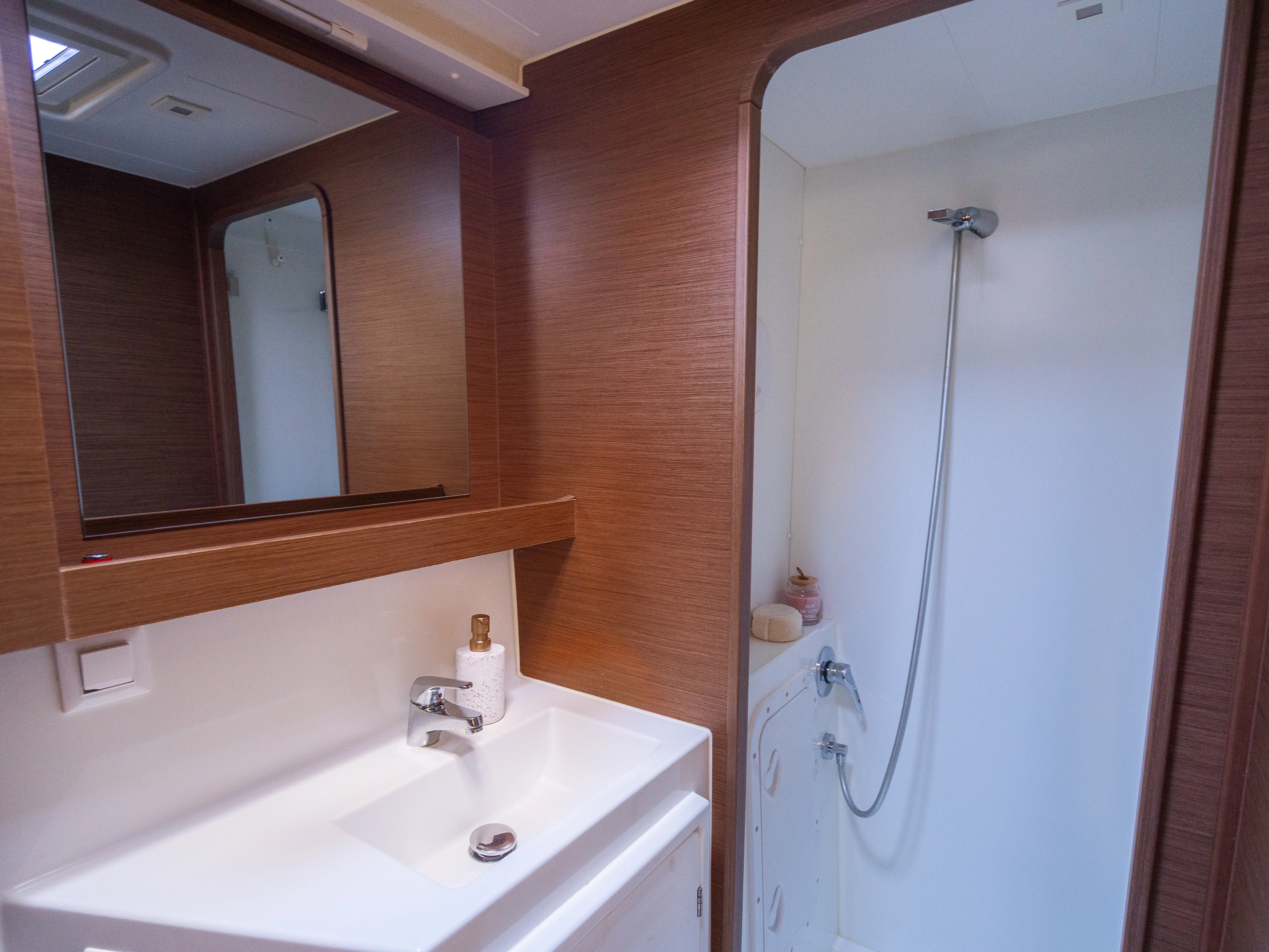 Image slide 106056