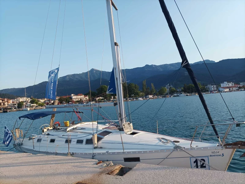 Oceanis 37 Nela boat image