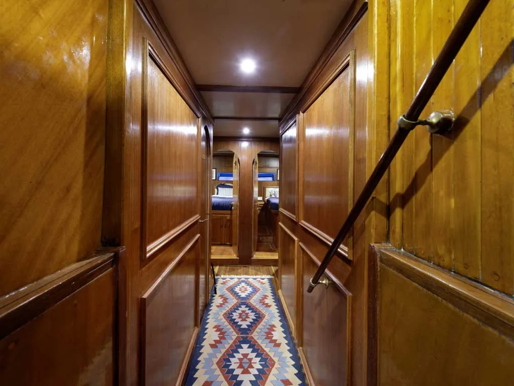 Image slide 106890
