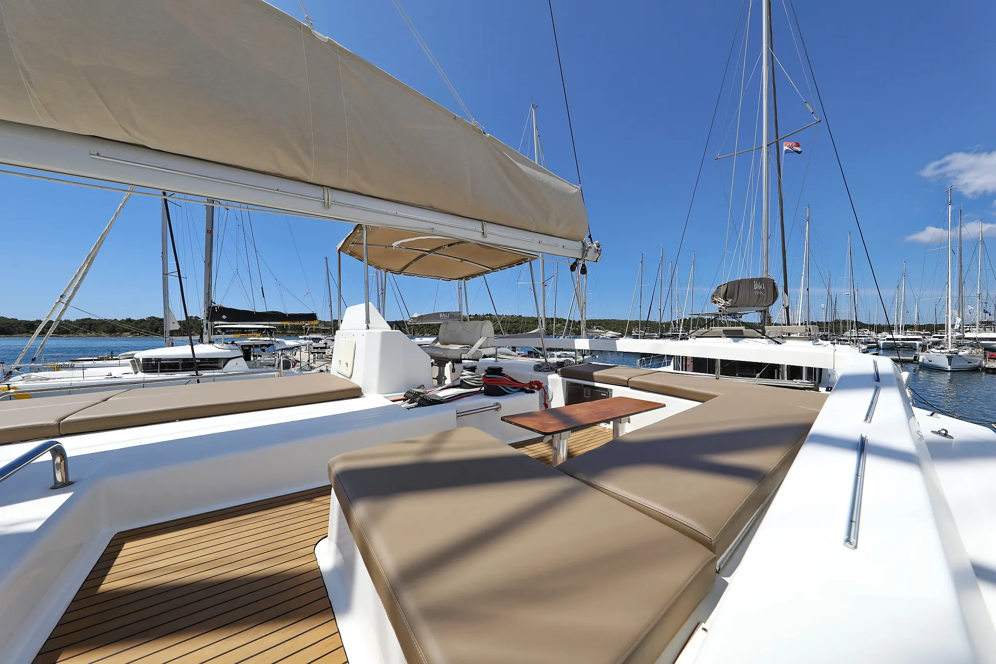 Image slide 10697