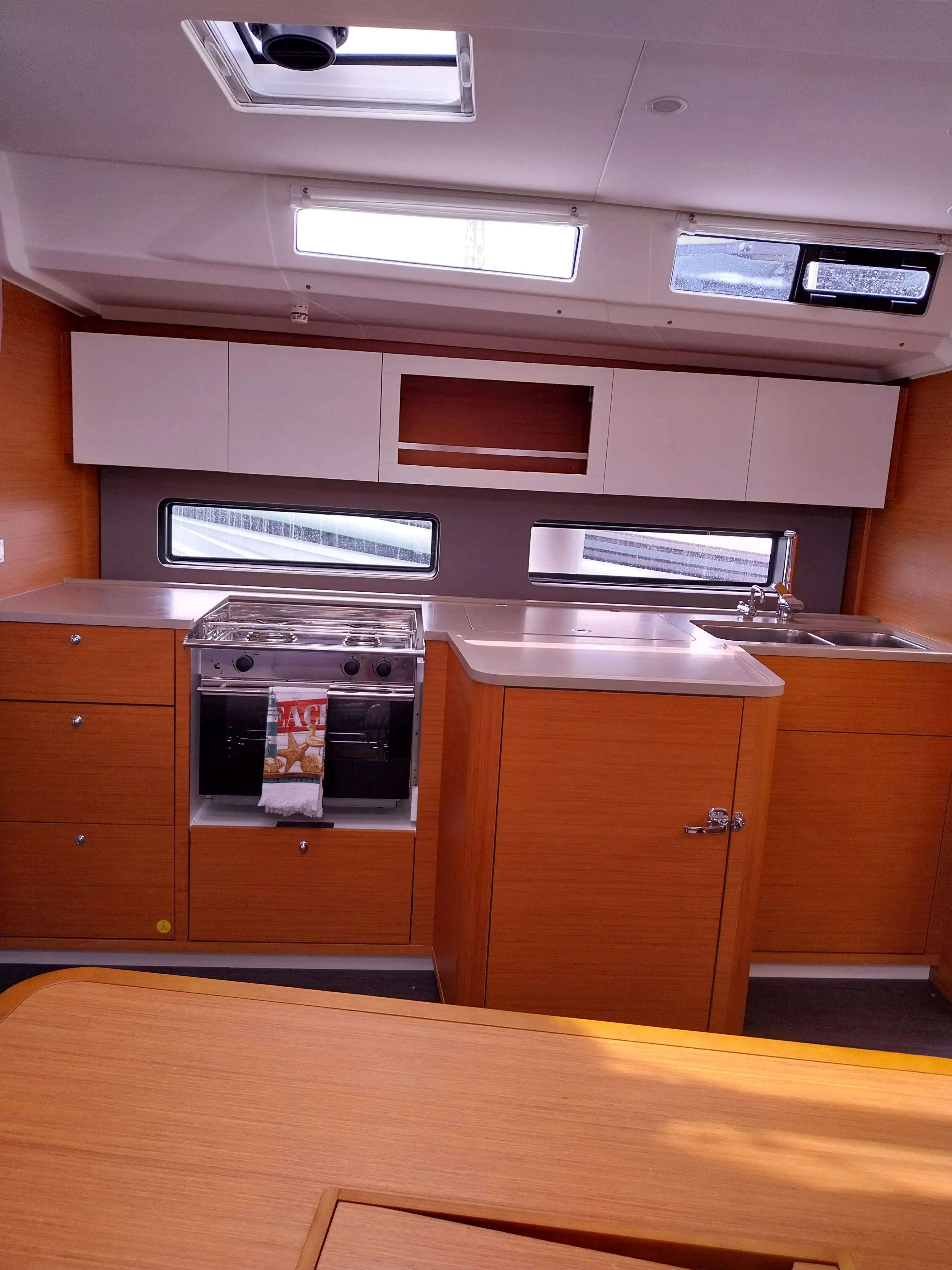 Image slide 107255