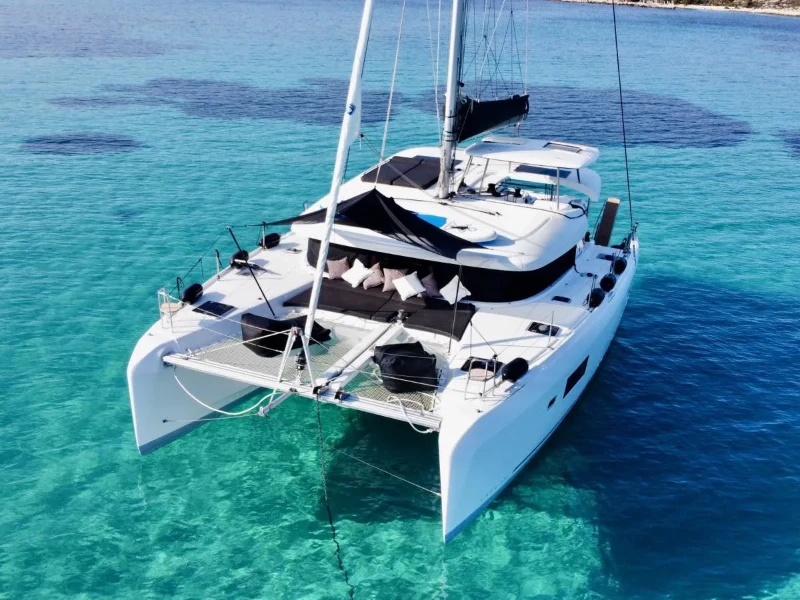 Lagoon 42 Karla boat image