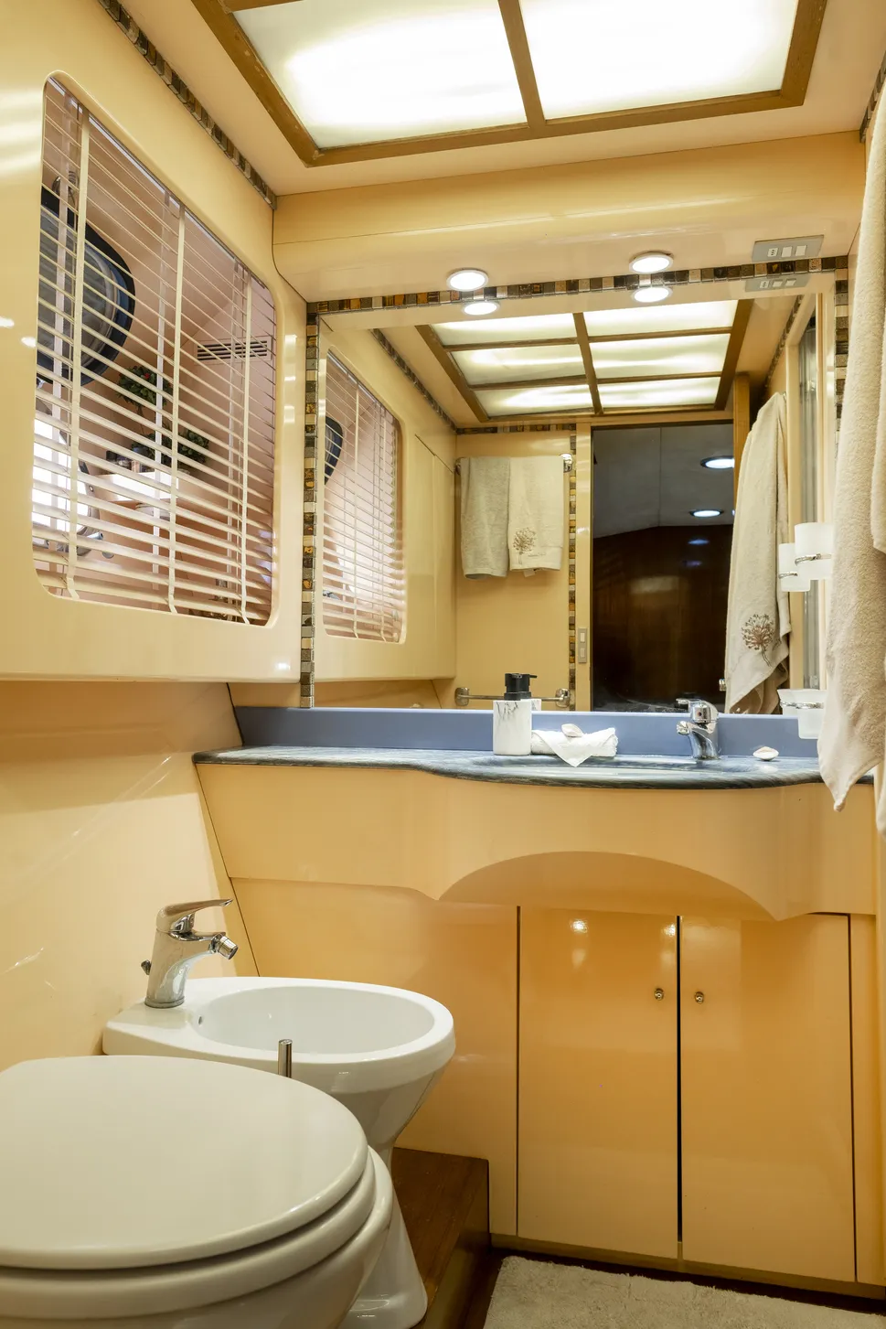 Image slide 107732