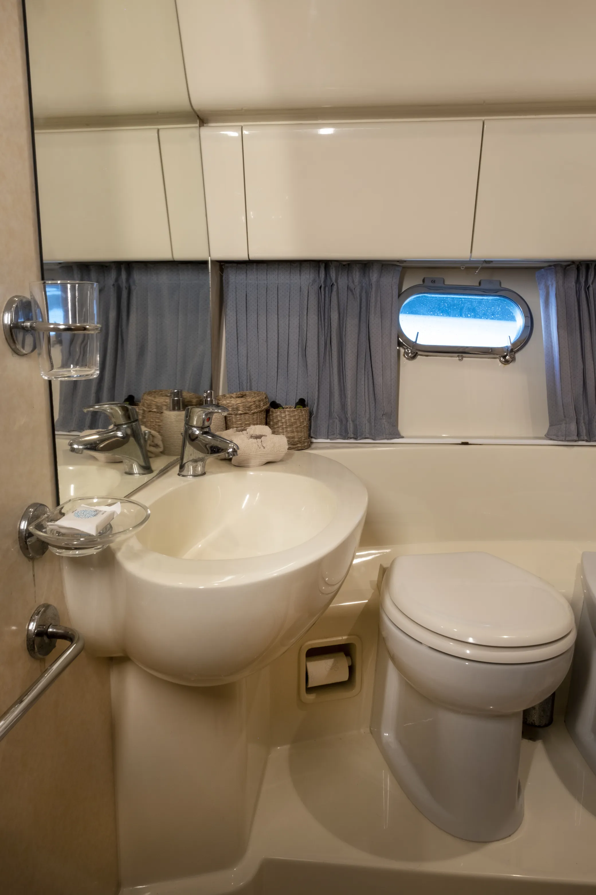 Image slide 107754