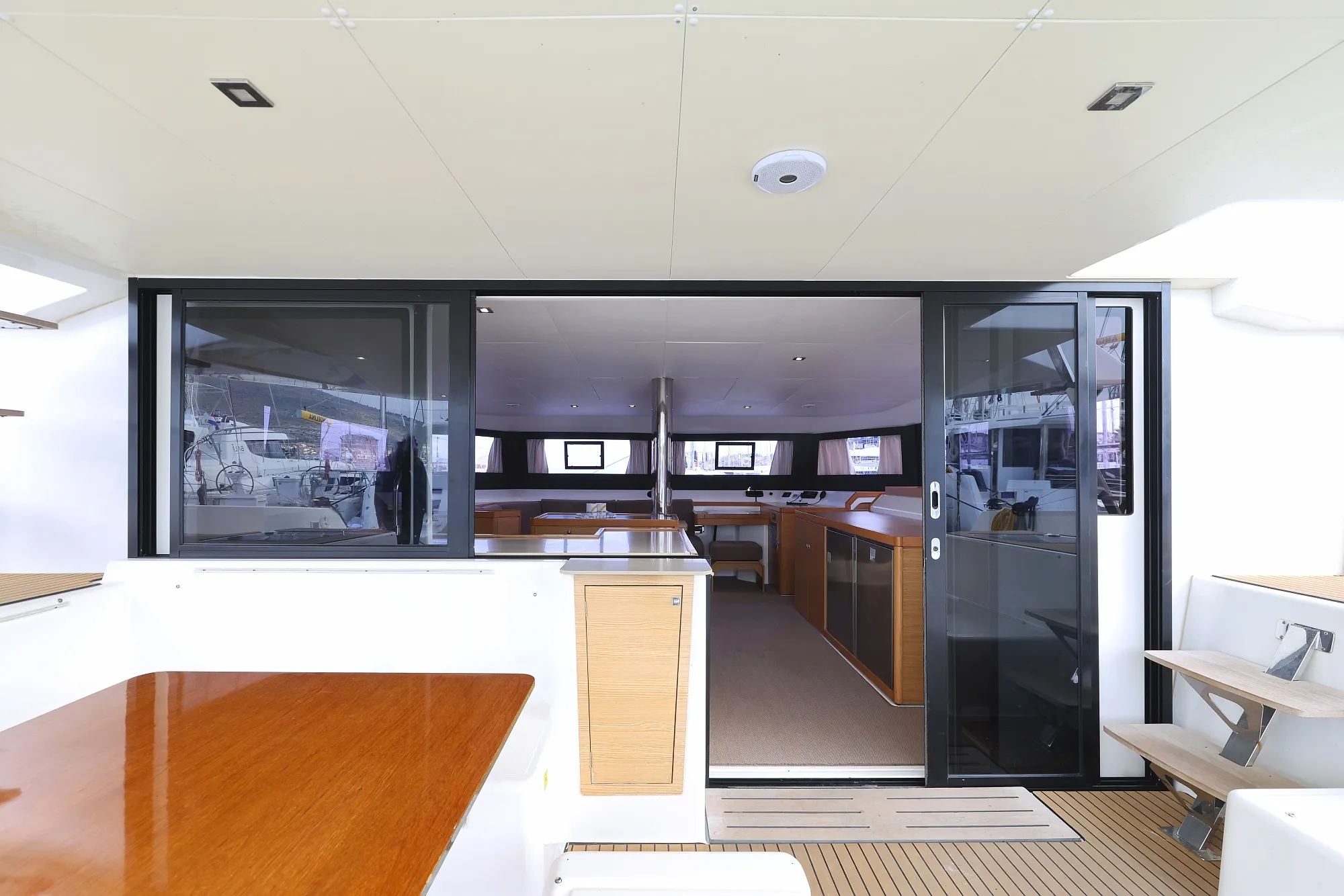 Image slide 10838