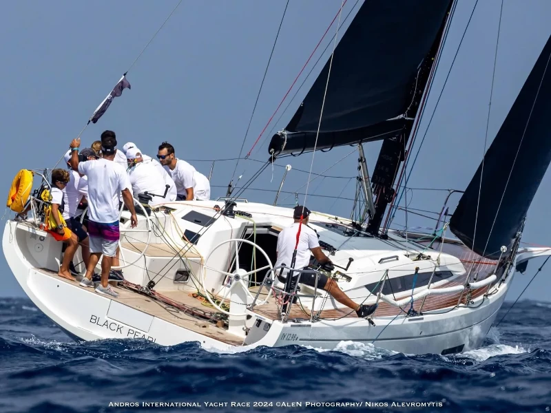 x-reuse Black Pearl boat image