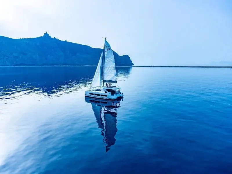 Bali Catspace Giocos boat image