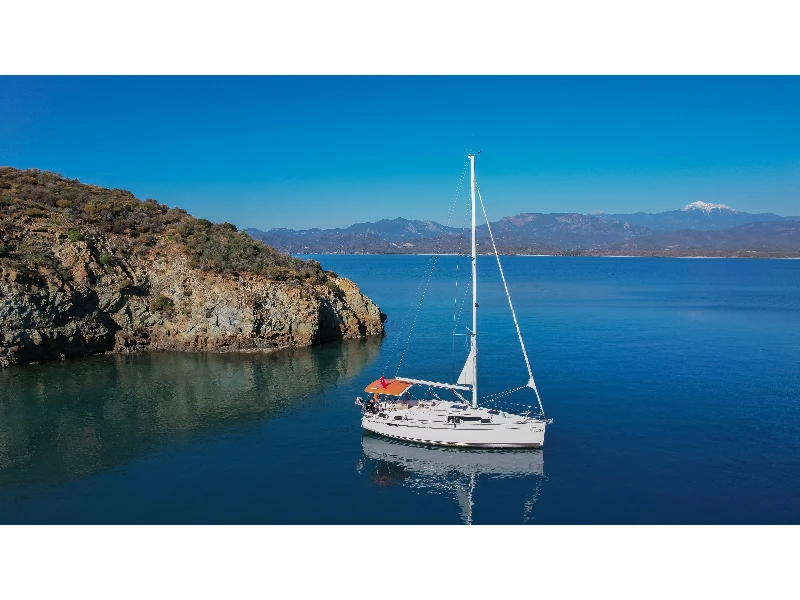 Bavaria 34 Taz boat image