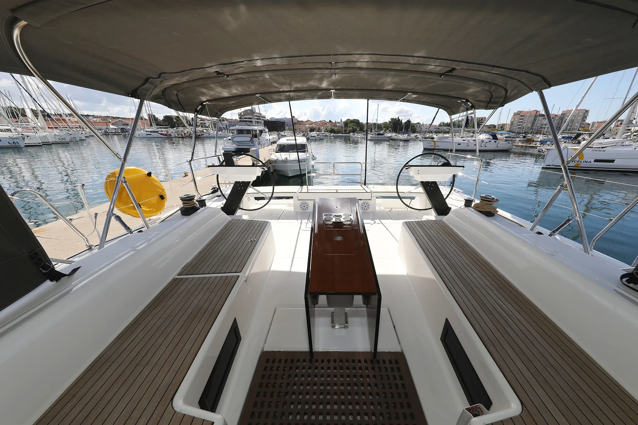 Image slide 11023