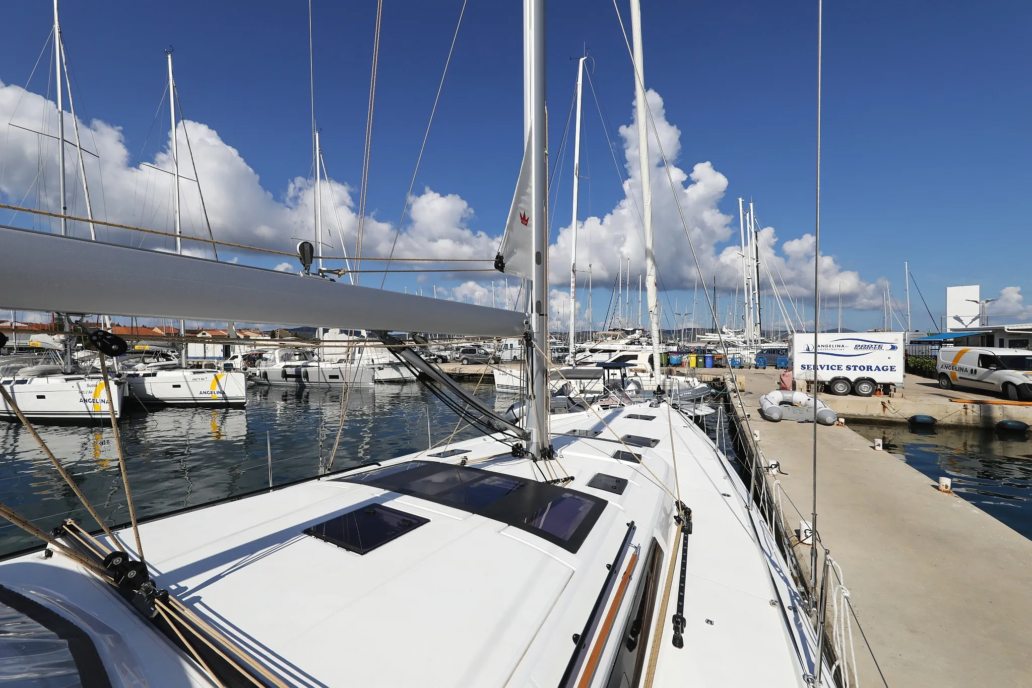 Image slide 11025