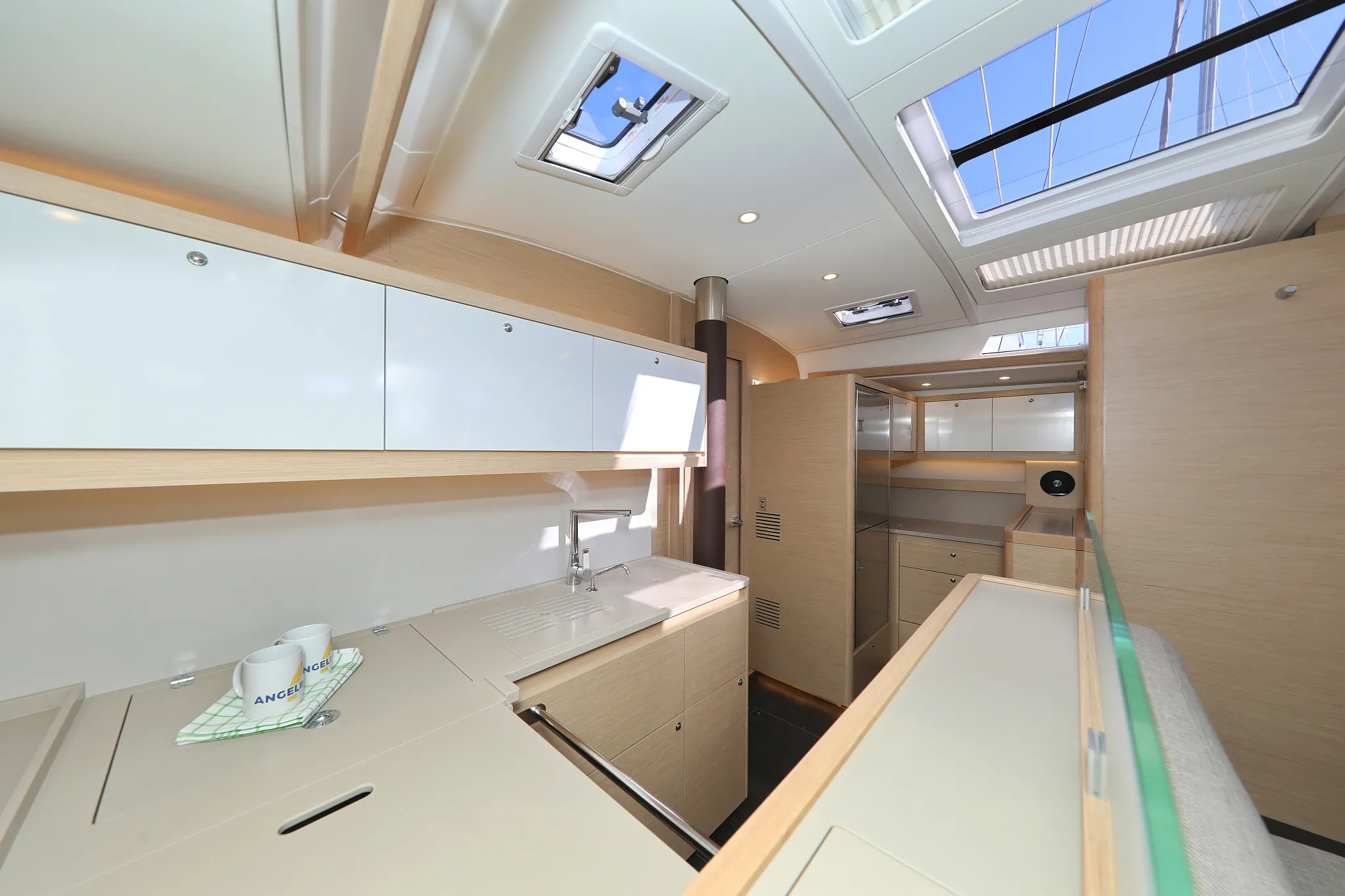 Image slide 11036
