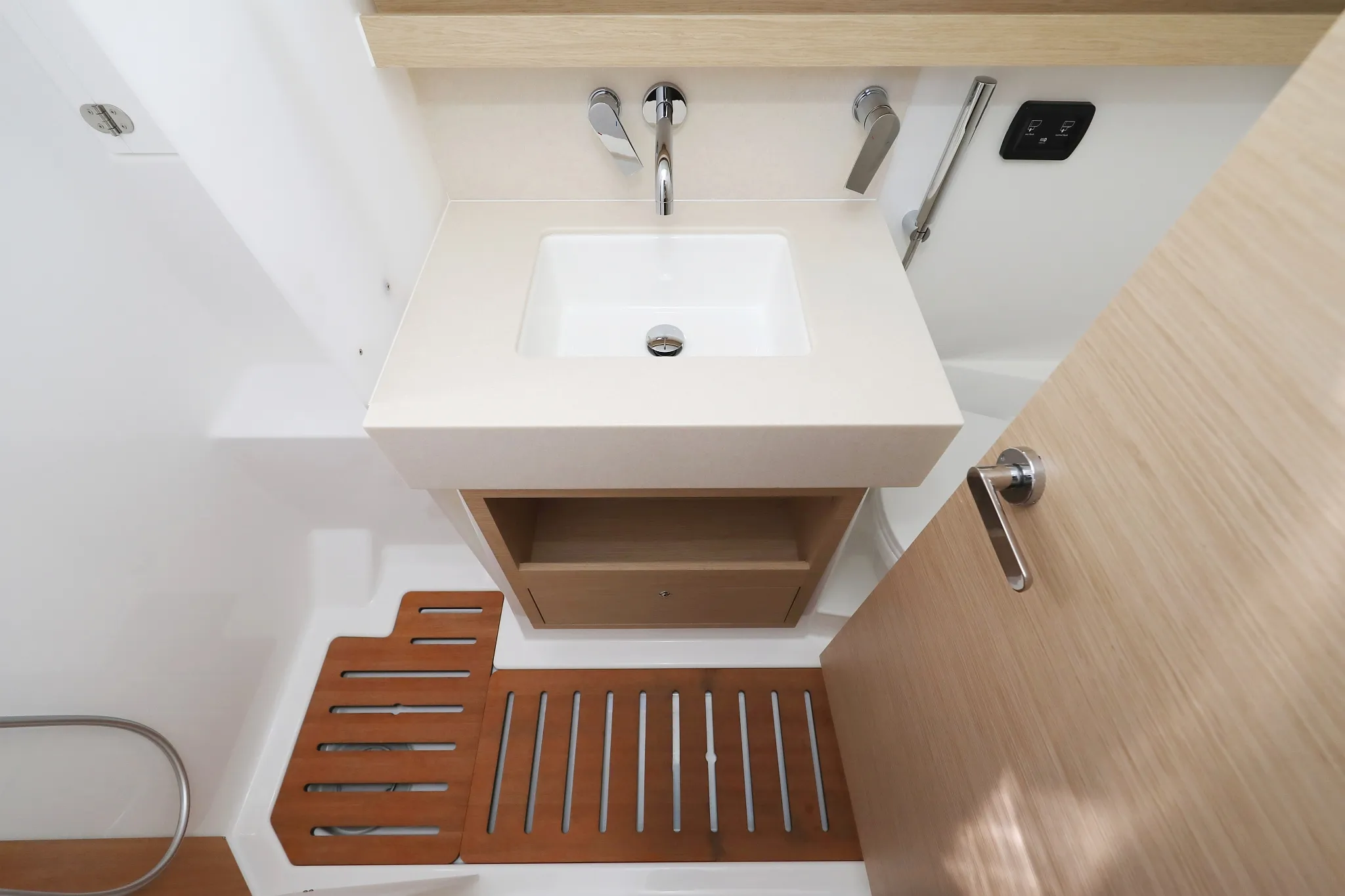 Image slide 11053