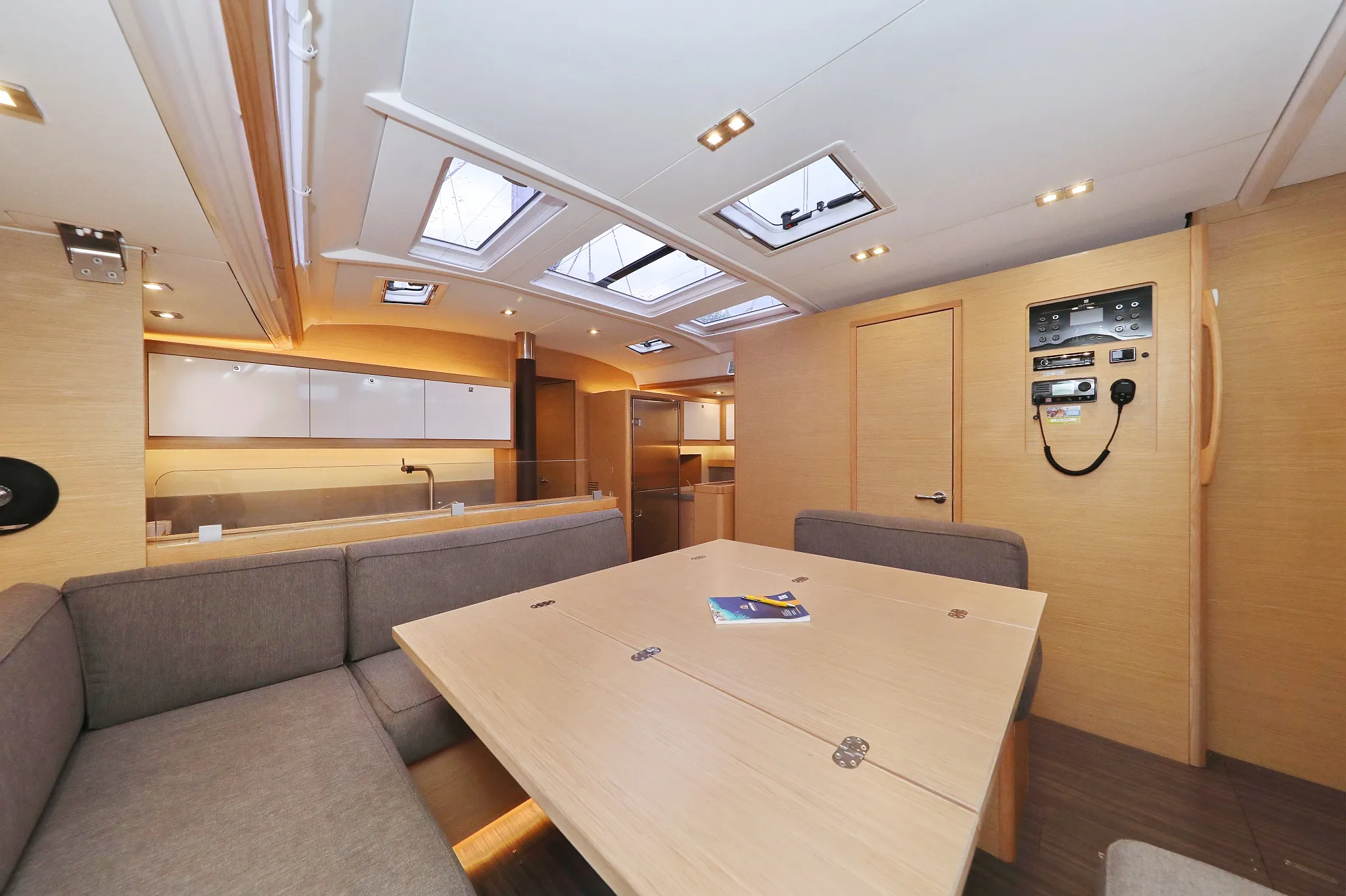 Image slide 11129