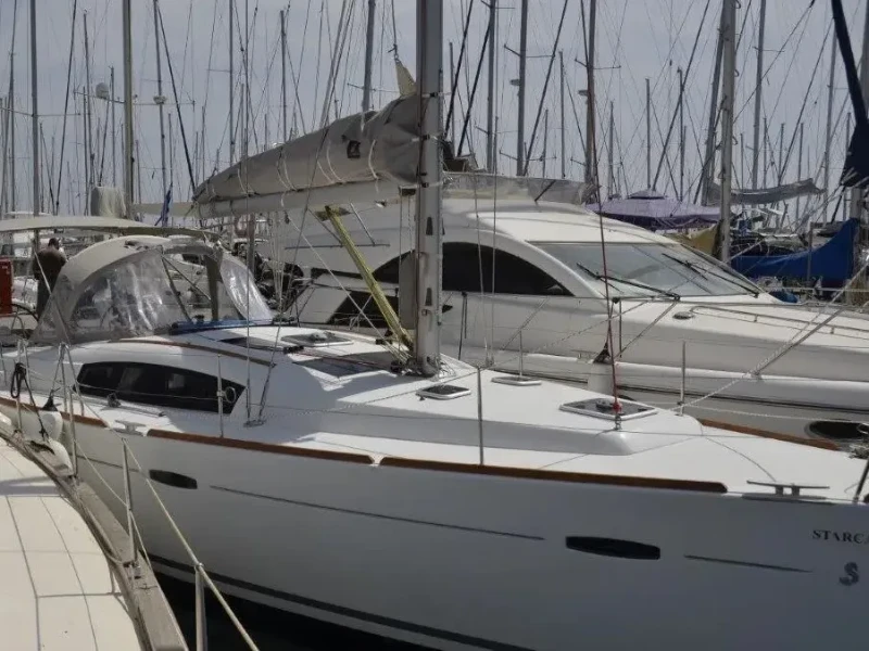 Oceanis 43 Starcat boat image