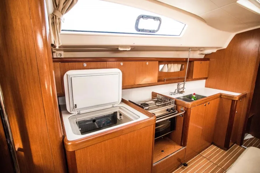 Image slide 111303