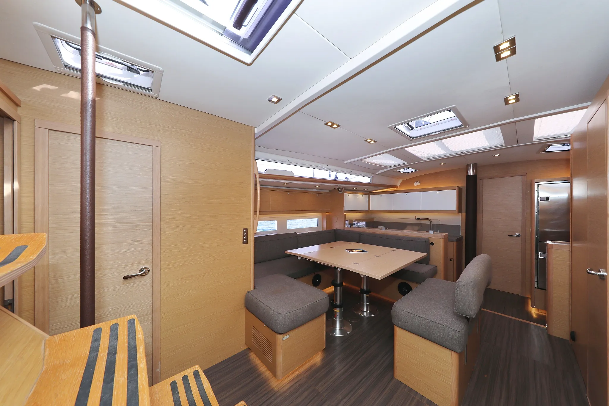 Image slide 11177