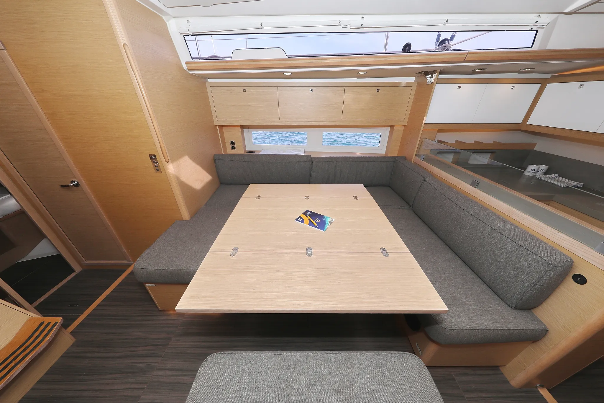 Image slide 11180