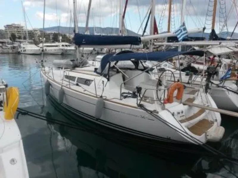 Sun Odyssey 36i Catrina boat image