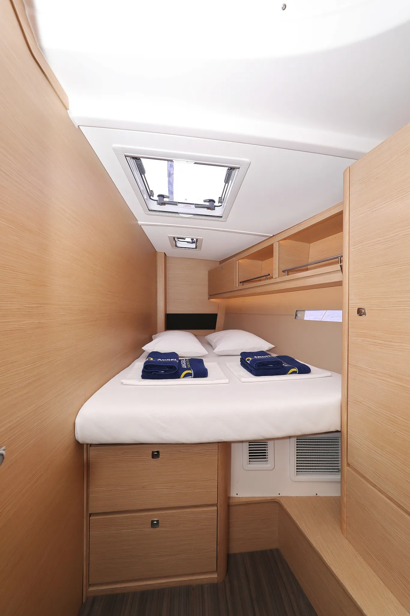 Image slide 11244