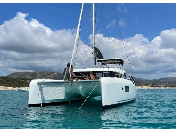 Lagoon 42 Veryta boat image