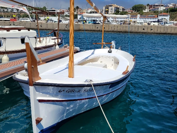 Motorboat L'Ham boat image
