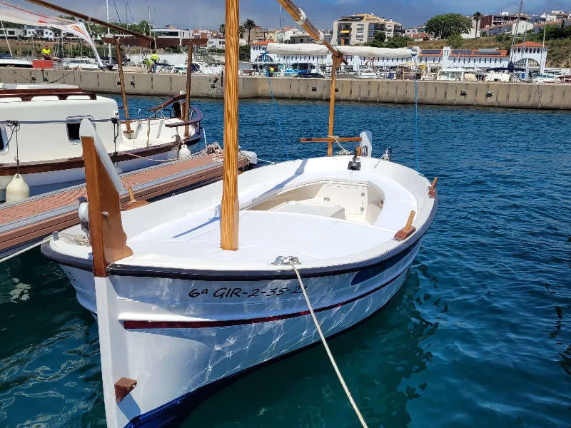 Motorboat L'Ham boat image