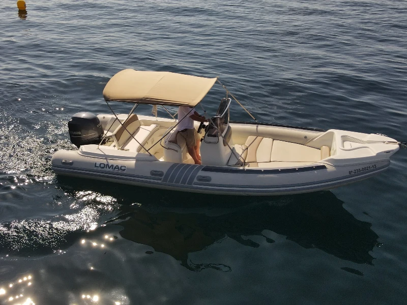Lomac Turismo 675 Fura boat image