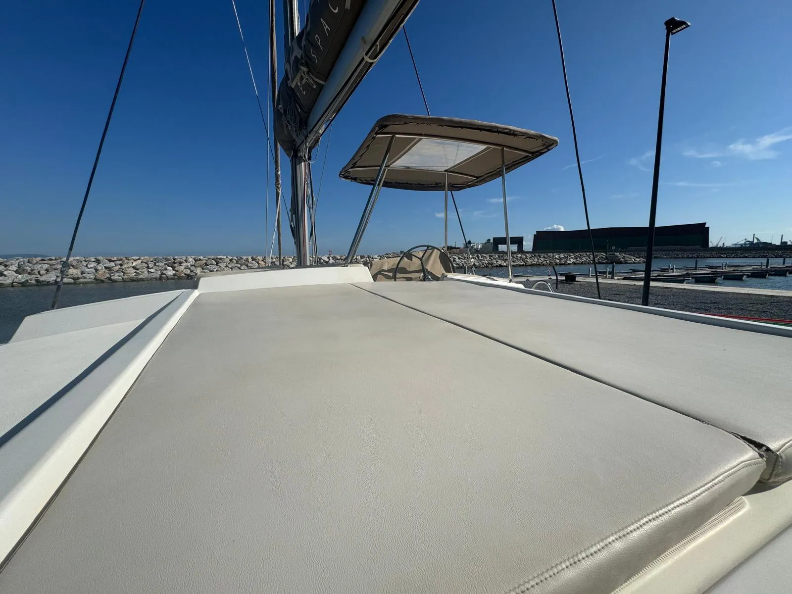 Image slide 112701