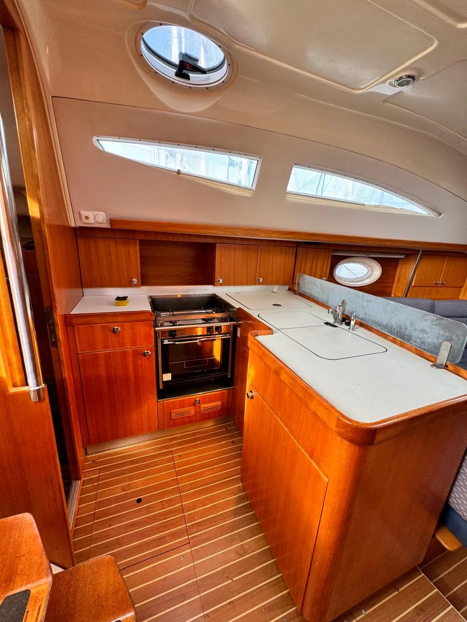 Image slide 11289