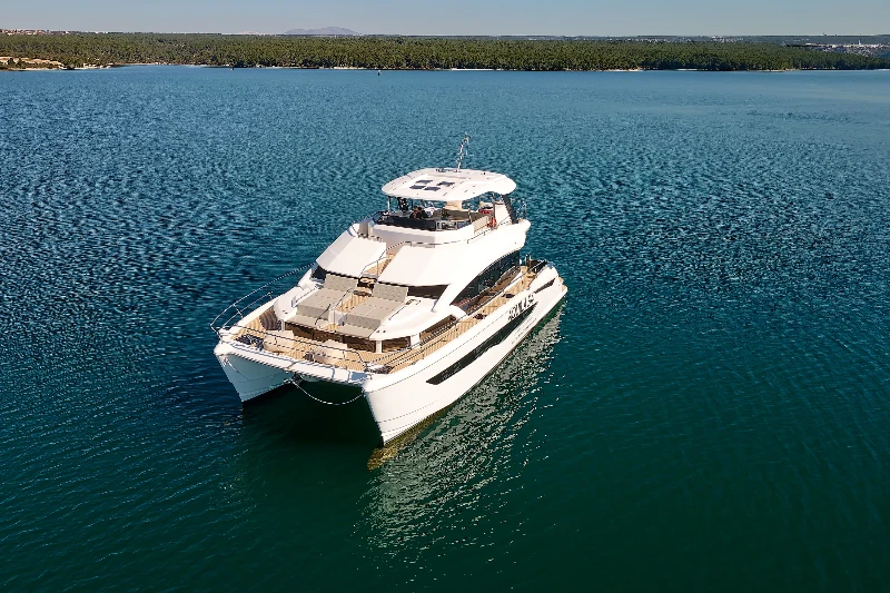 Aquila 54 Yacht By My Side boat image