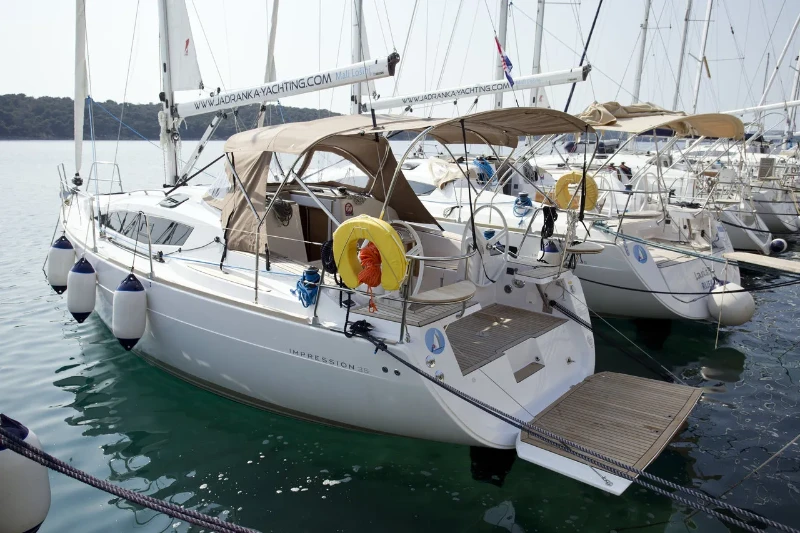 Elan Impression 35 Essi boat image