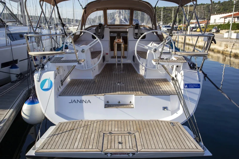 Elan Impression 40 Janina boat image