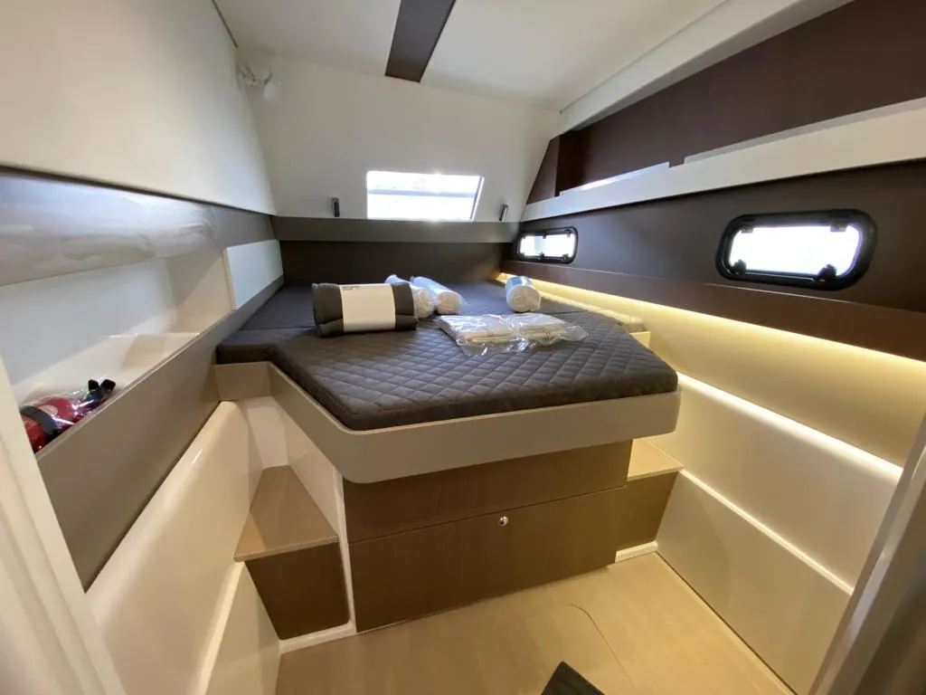 Image slide 113644