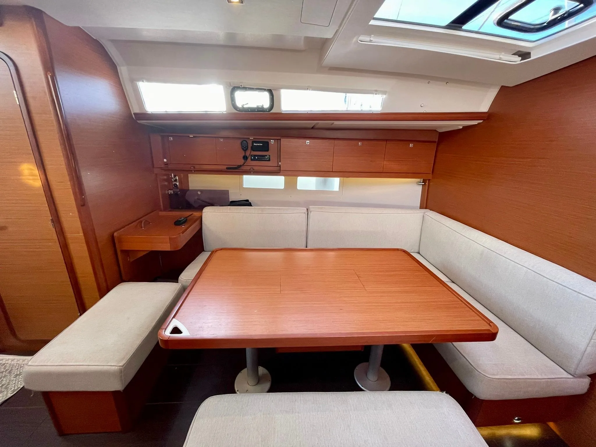 Image slide 113847