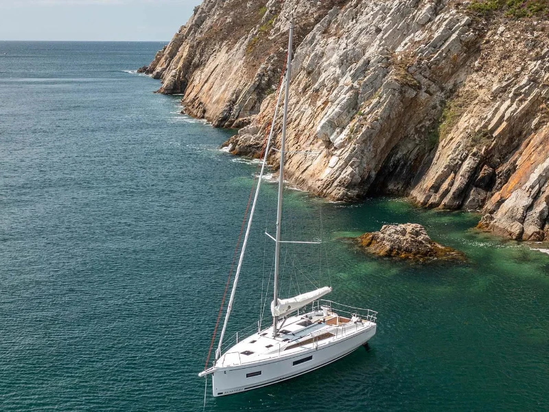 Oceanis 37.1 Mercator boat image