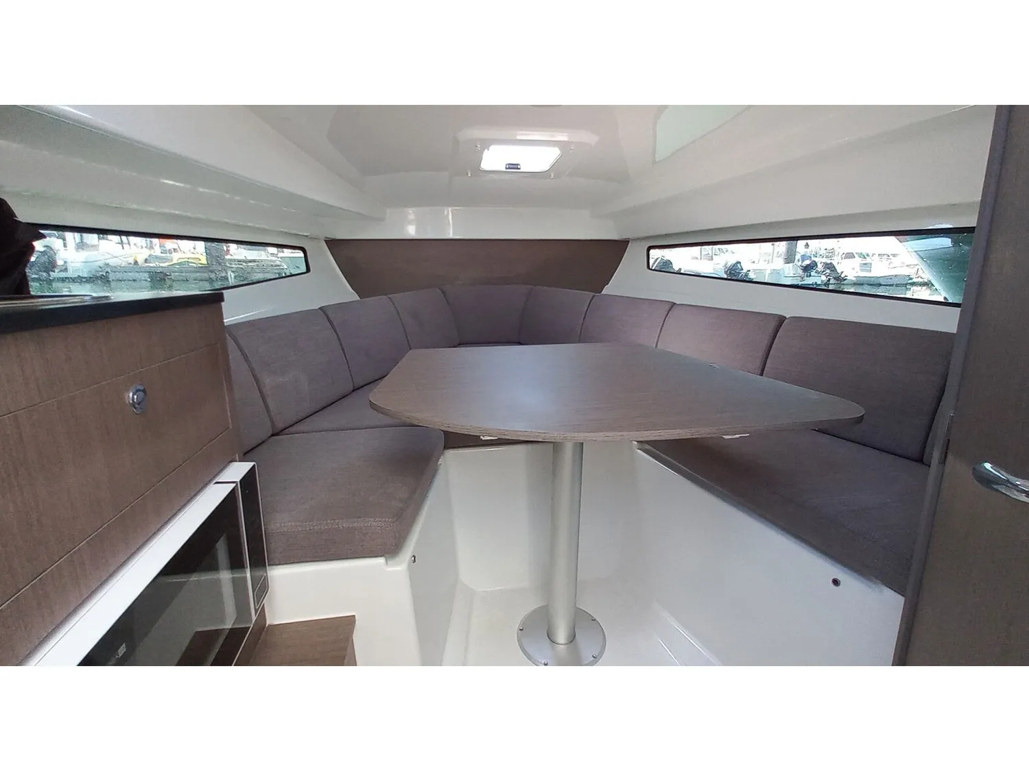 Image slide 117176