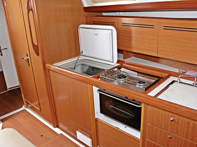 Image slide 117200