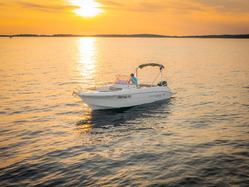 Atlantic Marine 670 Atlantic Marine boat image