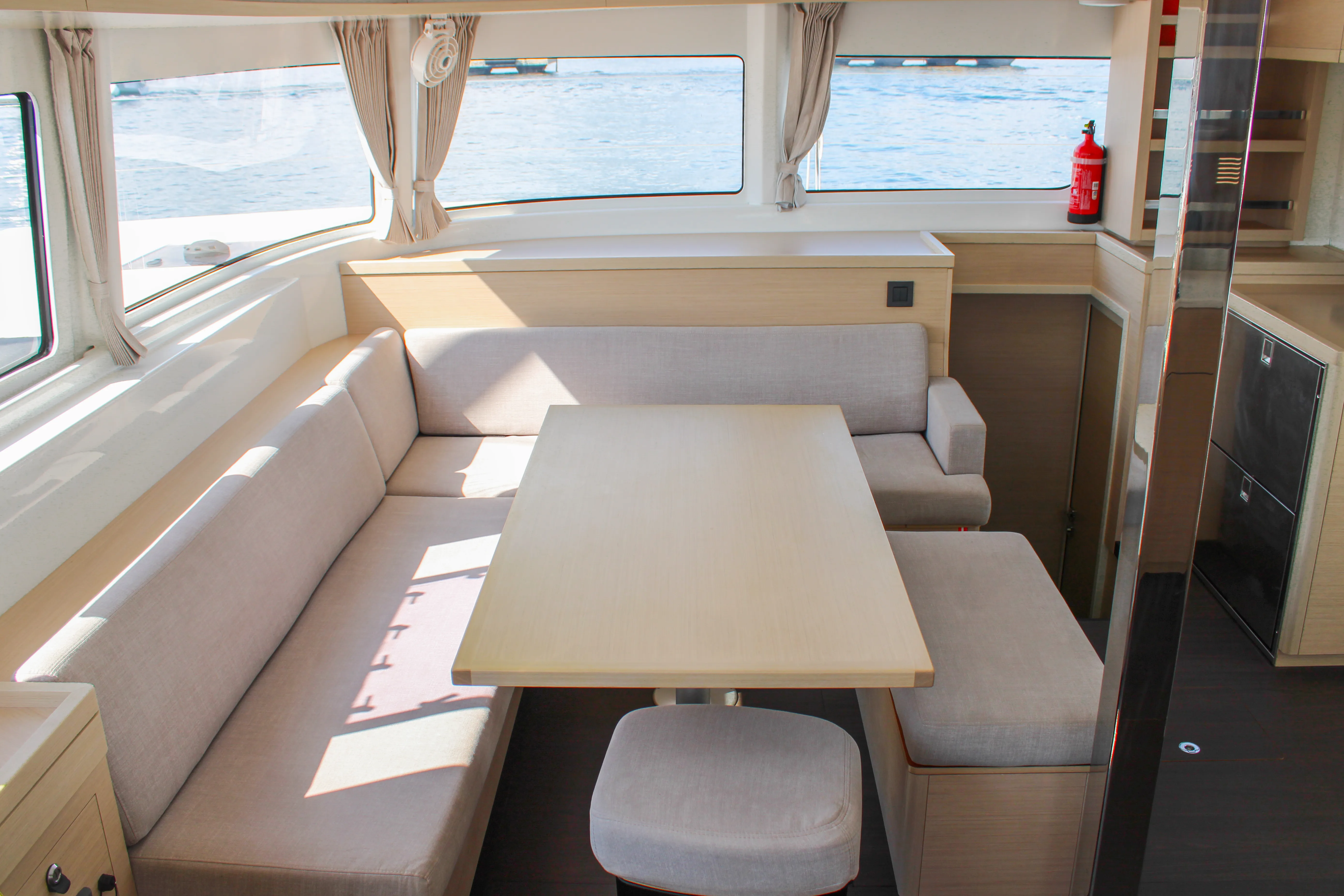 Image slide 117845