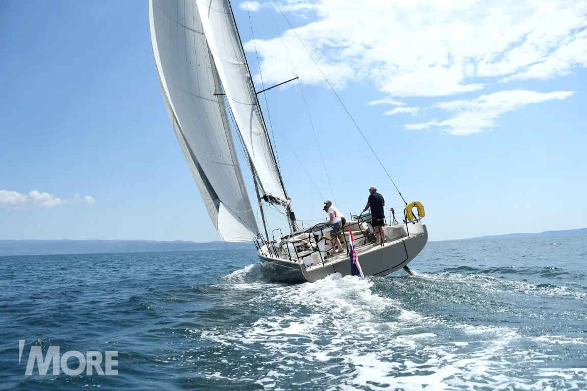 Image slide 11816