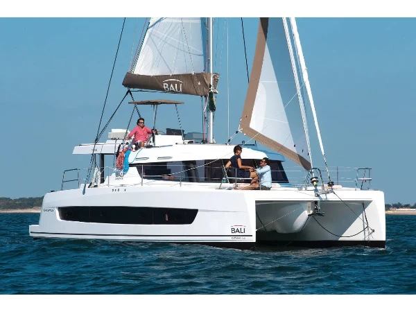 Bali Catspace One Flirt boat image