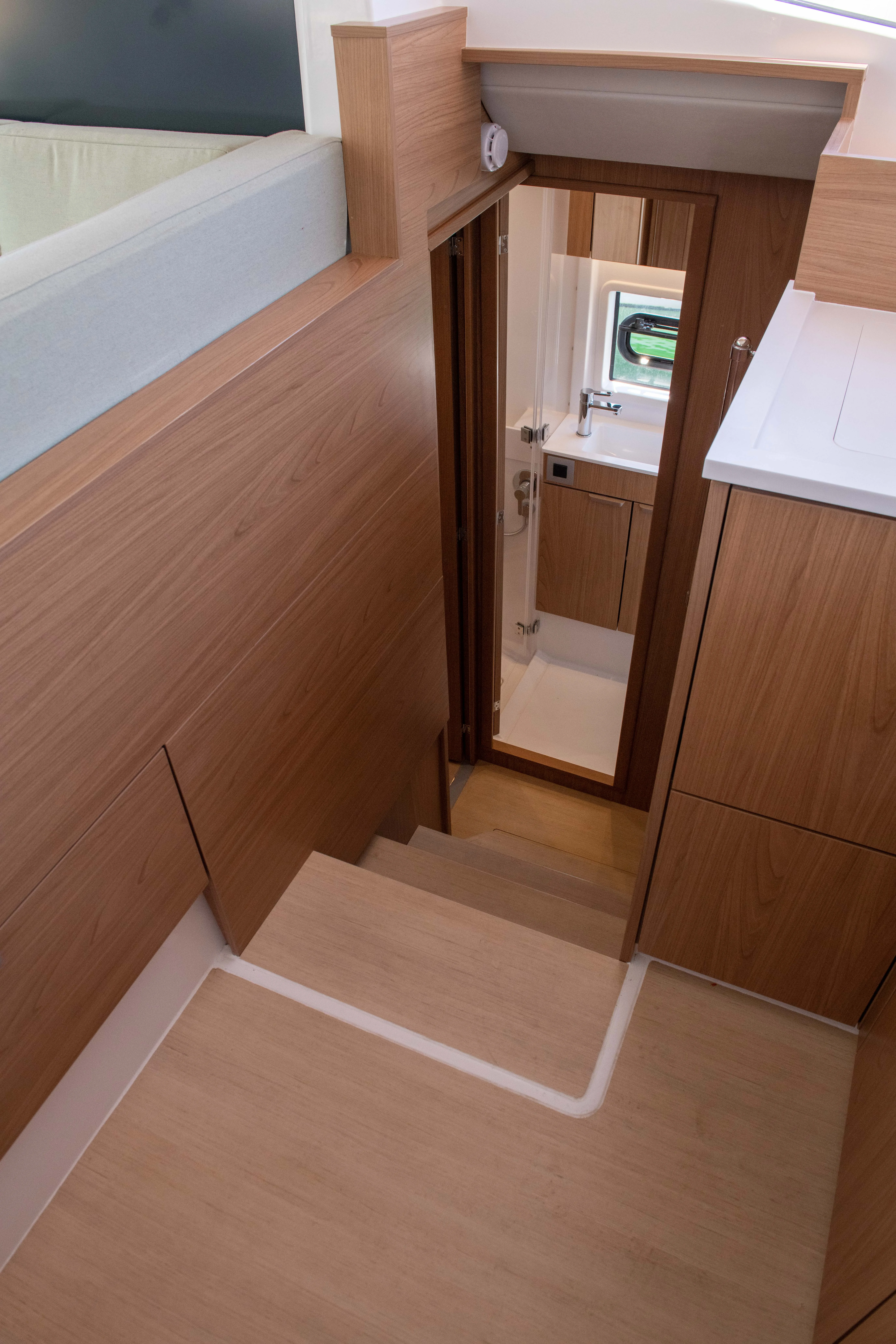 Image slide 118301