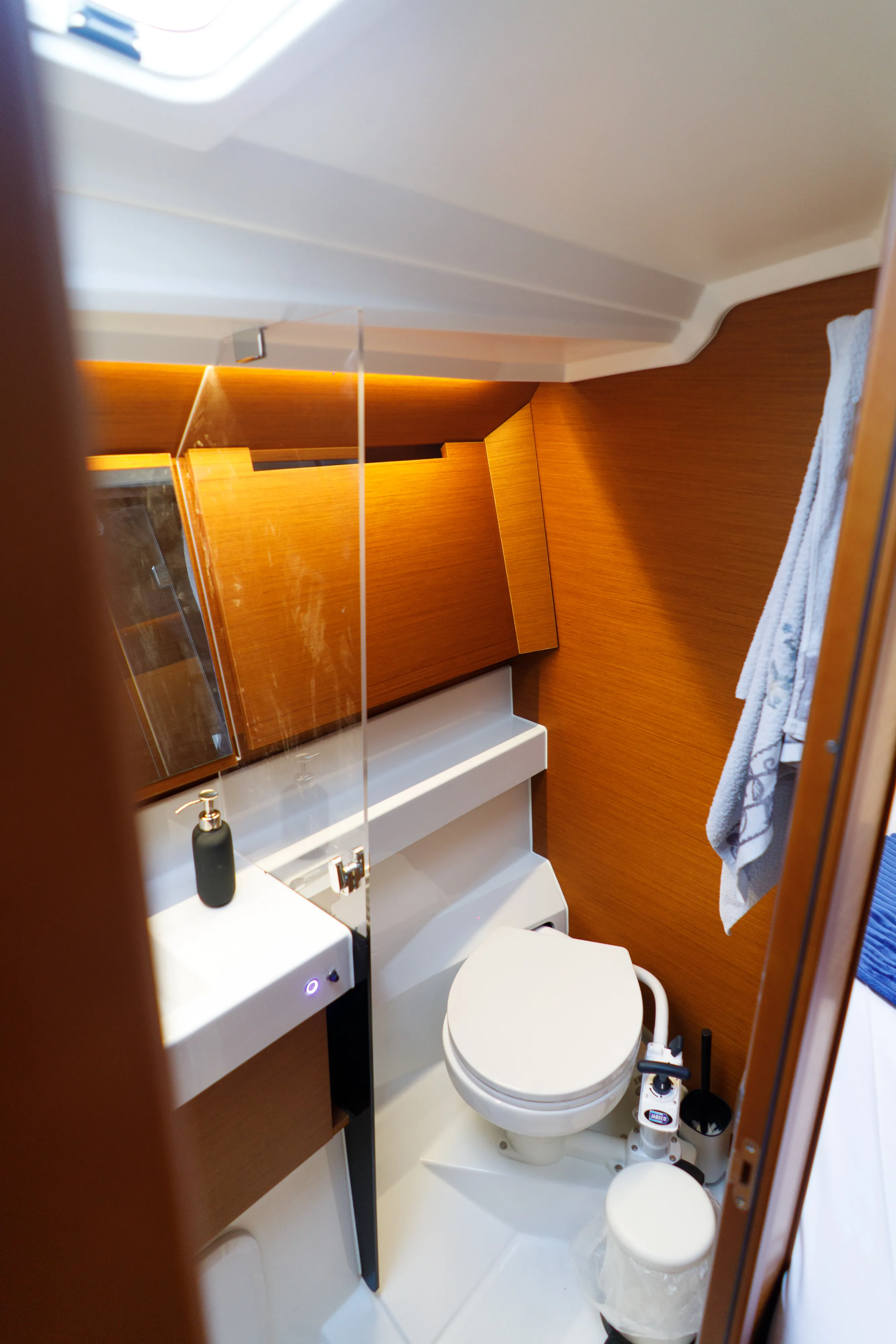 Image slide 118500