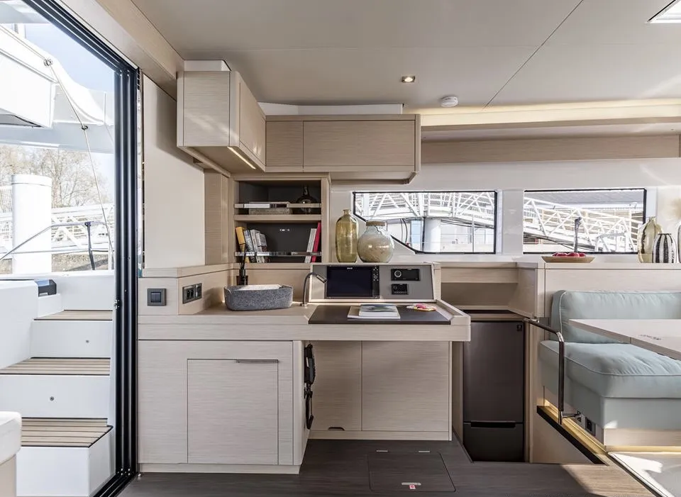 Image slide 118867