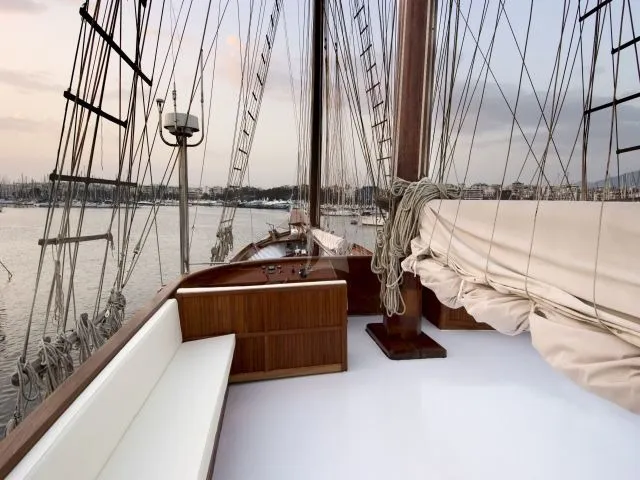 Image slide 119109