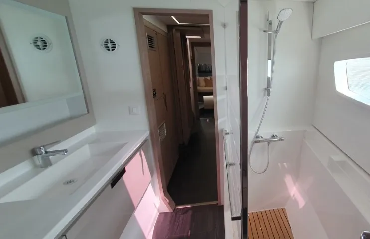 Image slide 12015
