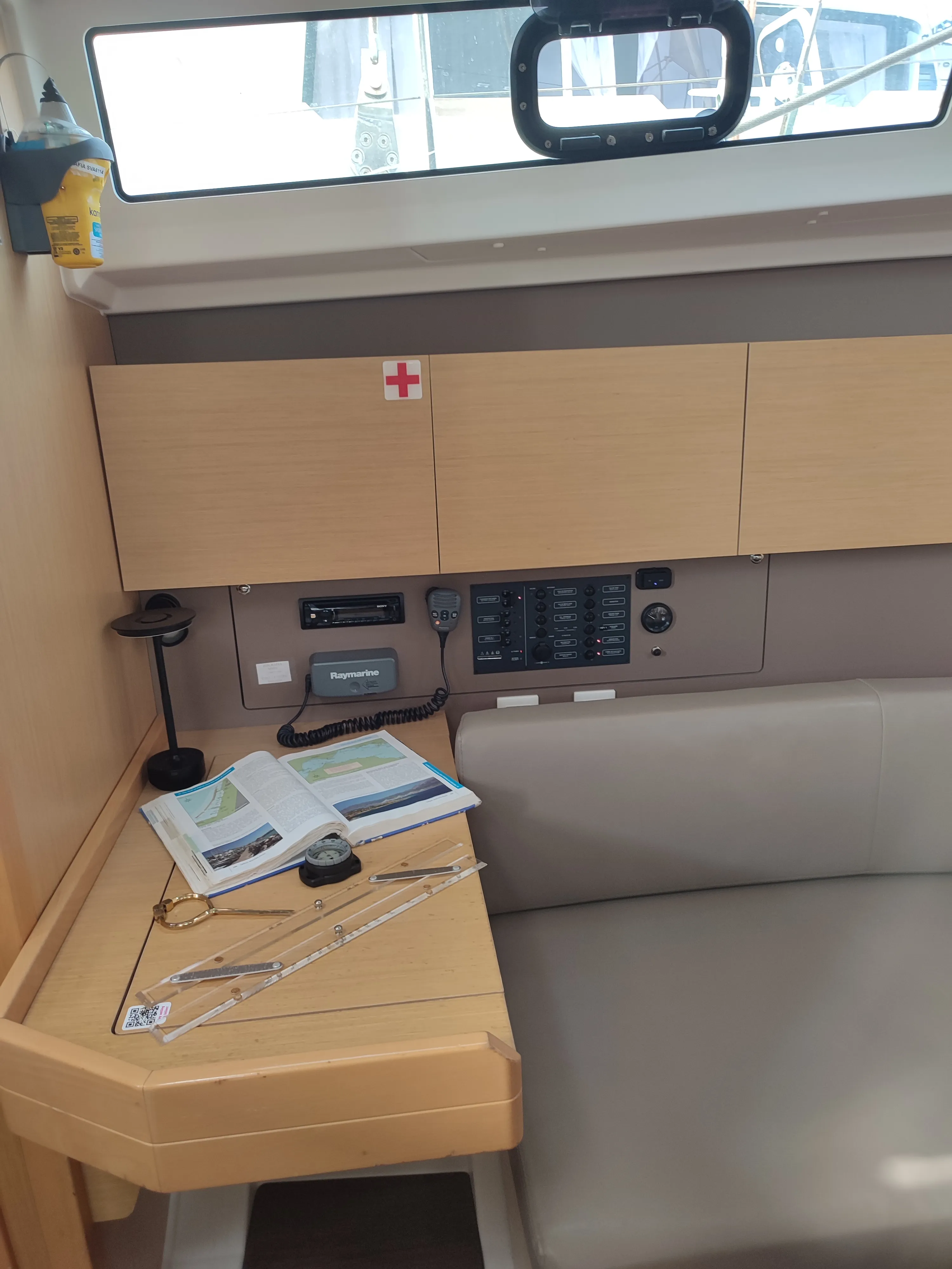 Image slide 120210