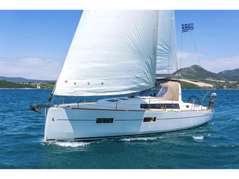 Oceanis 38 Zografia boat image