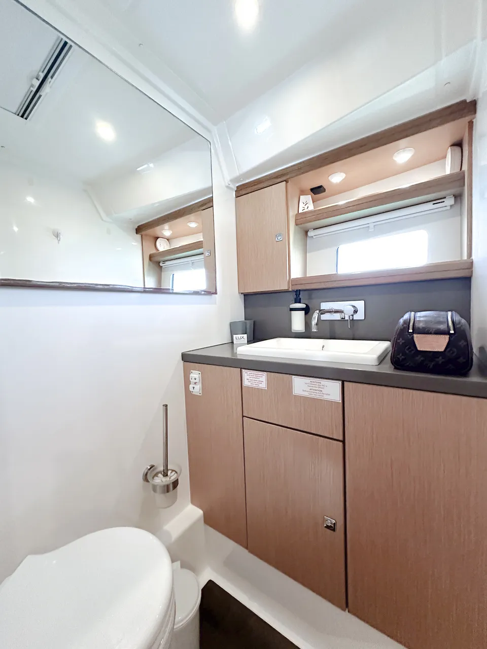 Image slide 120315